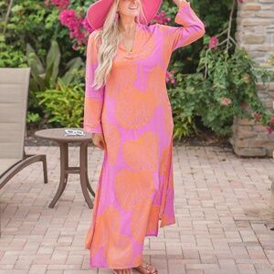 NWT Walker & Wade Exuma Kaftan - Magenta Fan Coral - Size M 💖